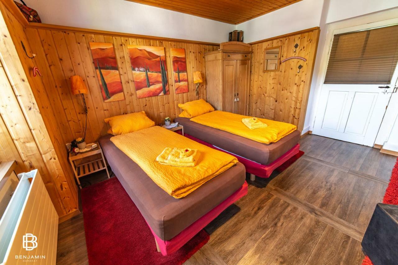 Buckten ペンション ヒェッセルベルク Bed & Breakfast エクステリア 写真