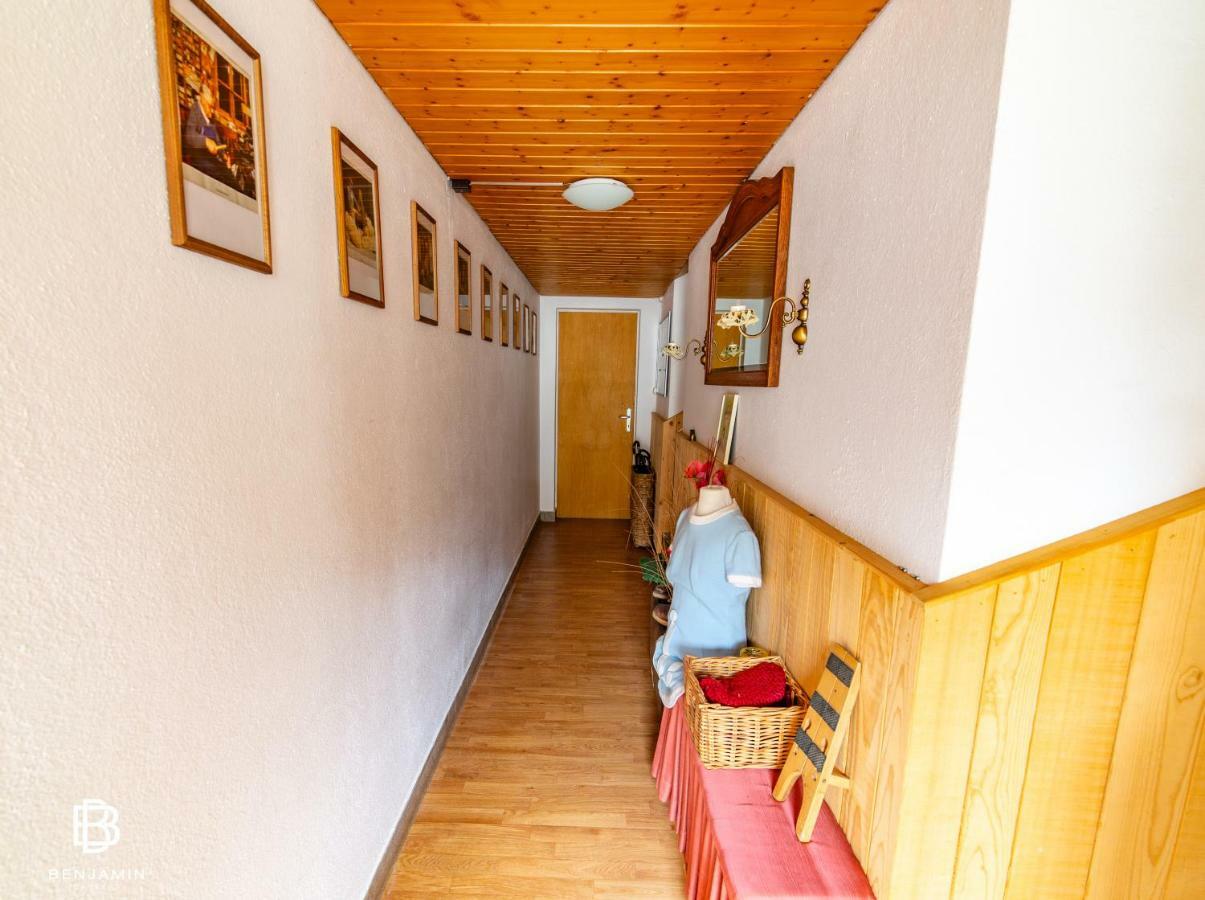 Buckten ペンション ヒェッセルベルク Bed & Breakfast エクステリア 写真